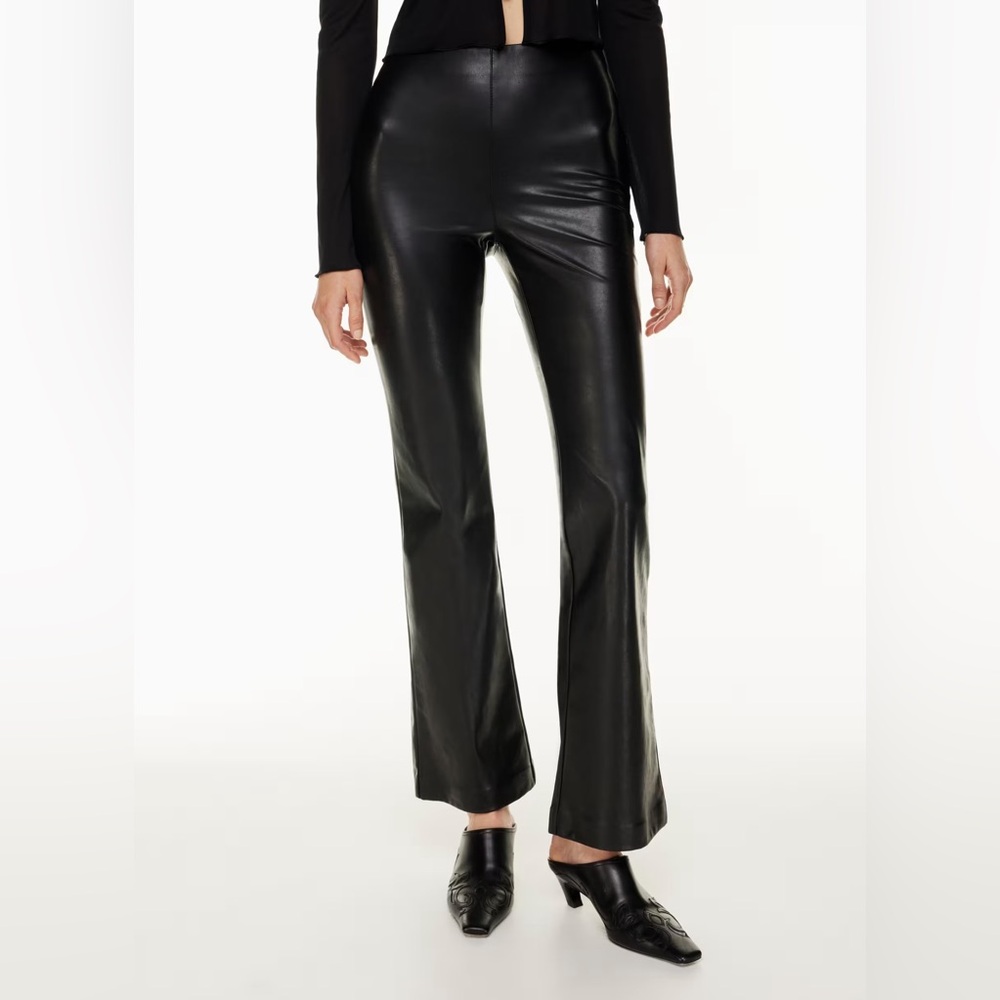 Wilfred Aritzia Roma faux leather‎ high rise flared pant size 0